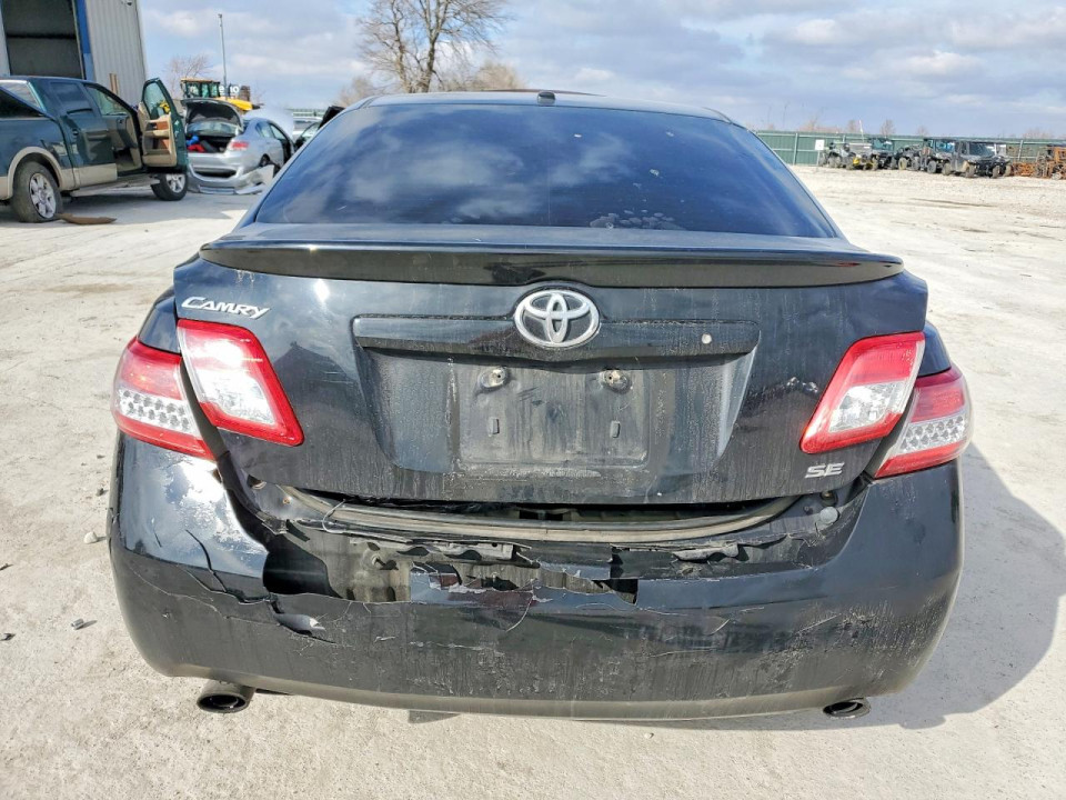 Toyota CAMRY 2011 — Copart