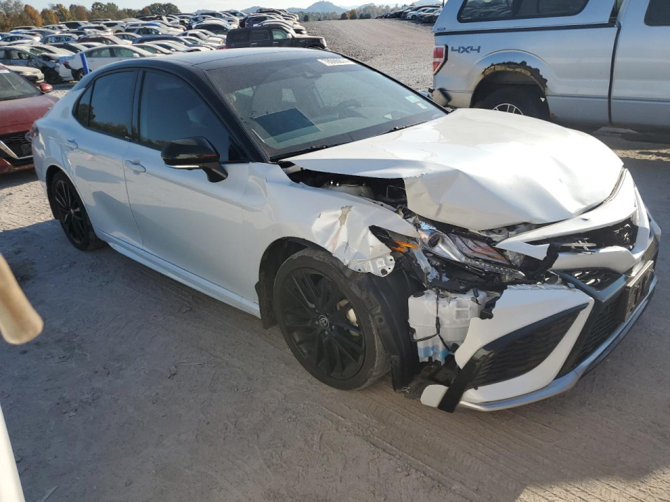 Toyota CAMRY 2024 — Copart