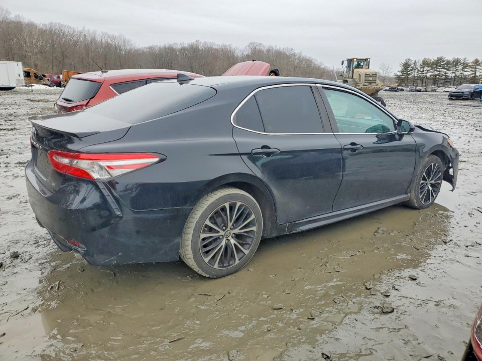 Toyota CAMRY 2019 — Copart