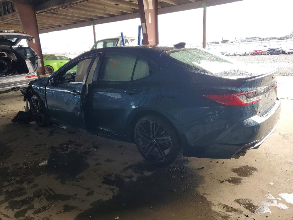 Toyota CAMRY 2025 — Copart