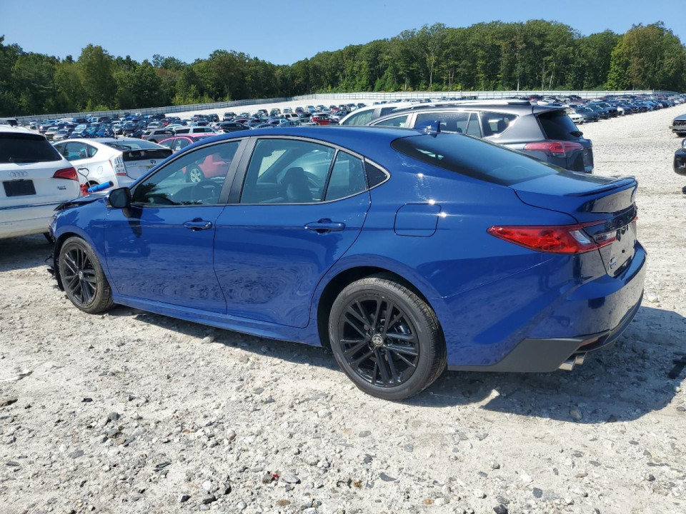 Toyota CAMRY 2025 — Copart