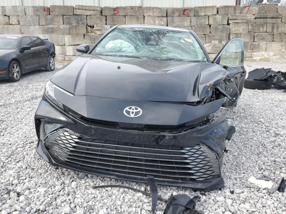 Toyota CAMRY 2025 — Copart