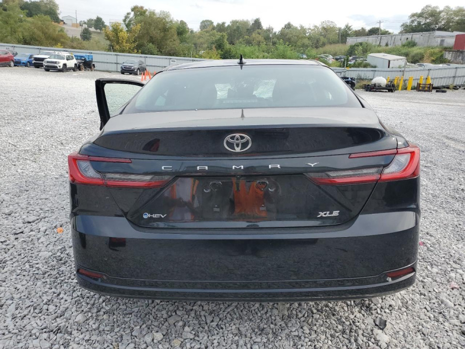 Toyota CAMRY 2025 — Copart