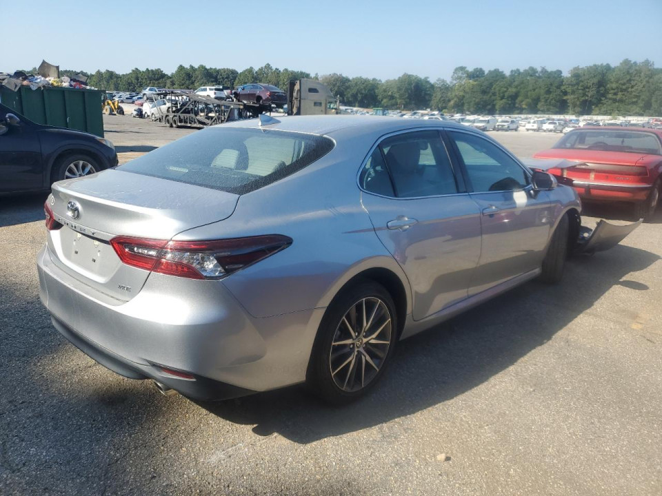 Toyota CAMRY 2023 — Copart
