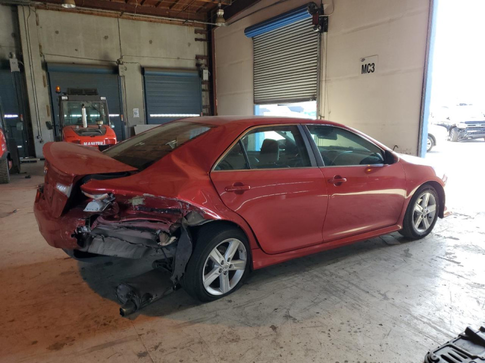 Toyota CAMRY 2012 — Copart