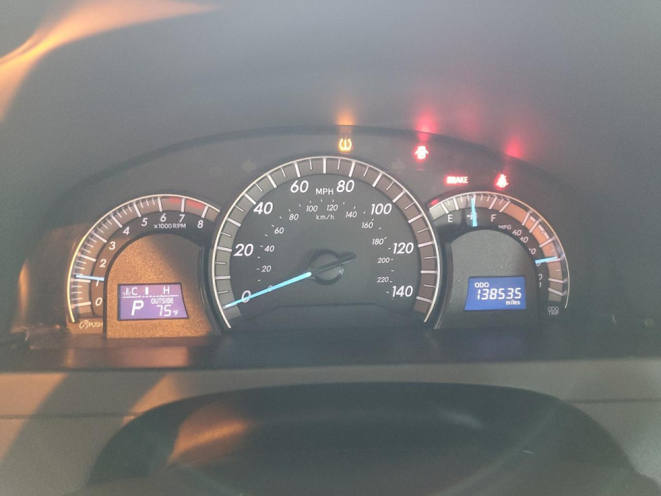 Toyota CAMRY 2012 — Copart