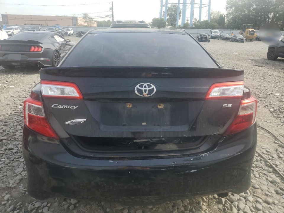 Toyota CAMRY 2014 — Copart