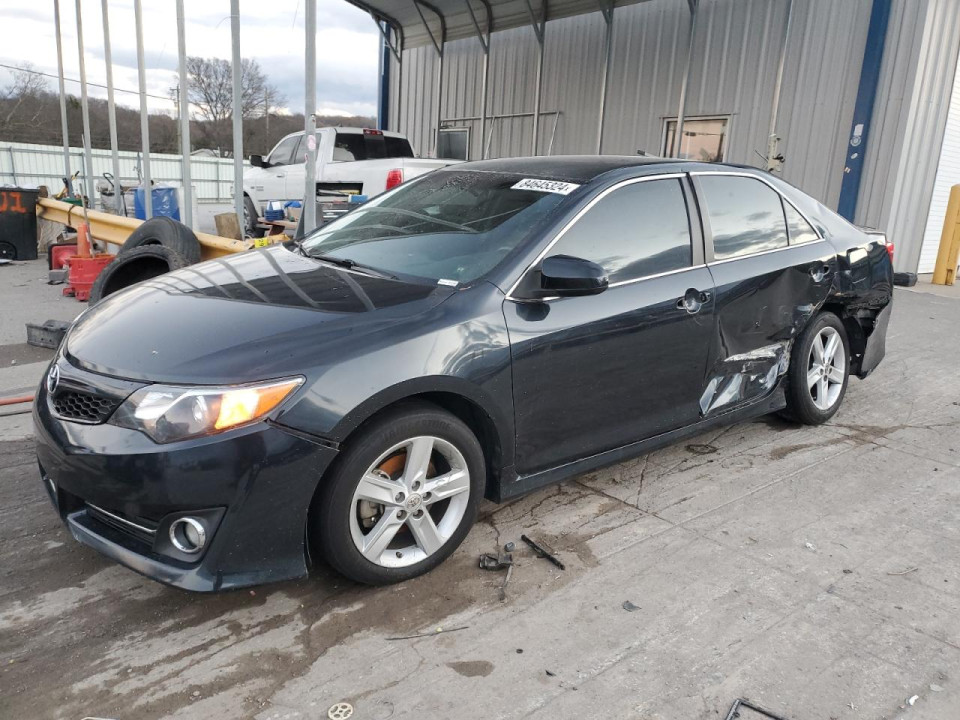 Toyota CAMRY 2014 — Copart
