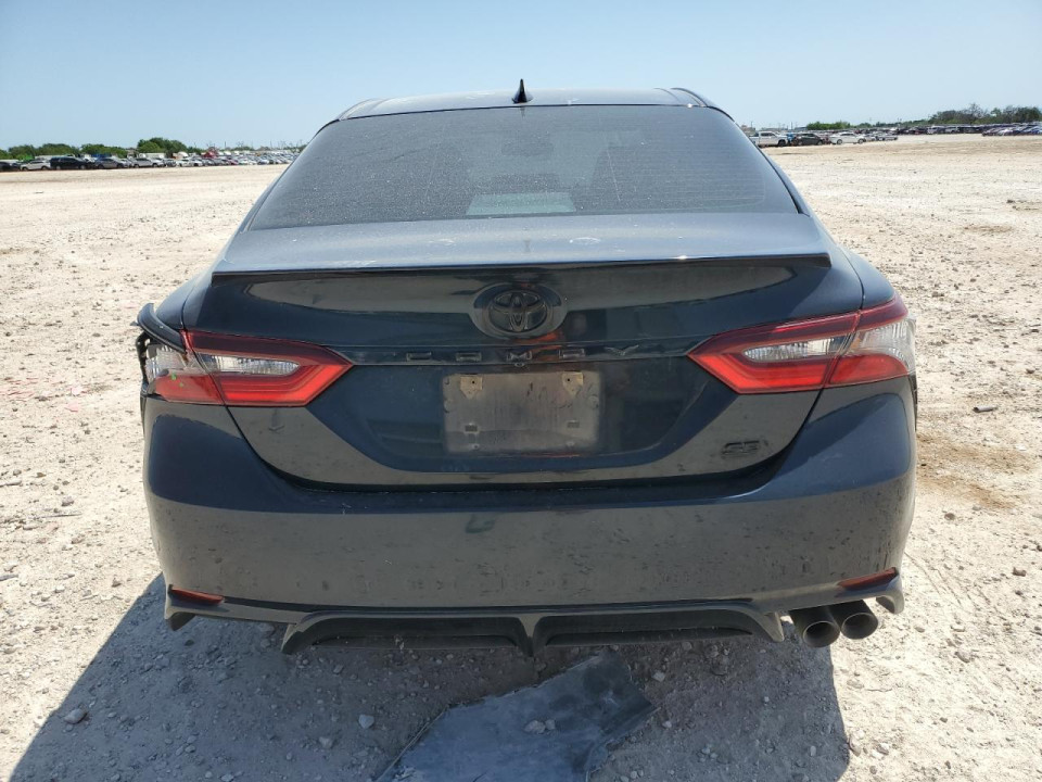 Toyota CAMRY 2021 — Copart