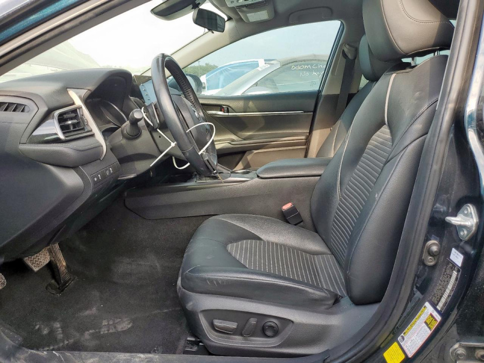 Toyota CAMRY 2021 — Copart