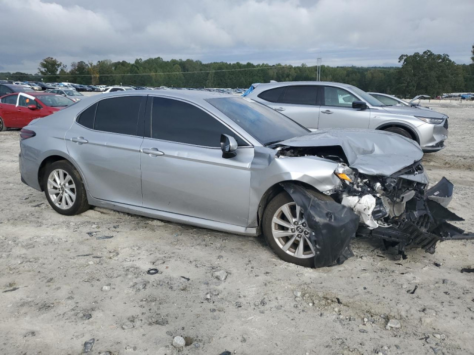 Toyota CAMRY 2024 — Copart