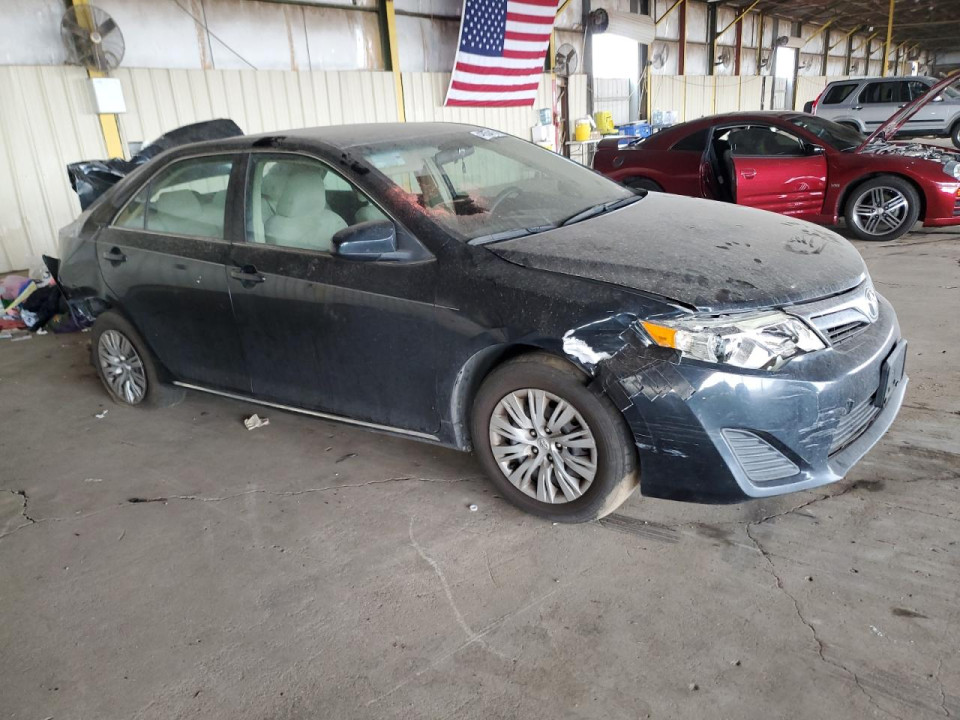 Toyota CAMRY 2014 — Copart