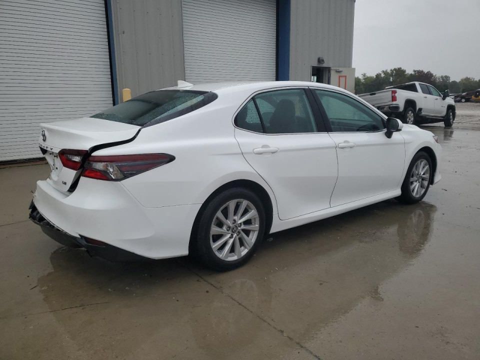 Toyota CAMRY 2023 — Copart