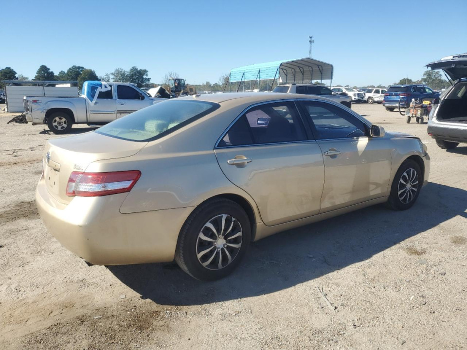 Toyota CAMRY 2011 — Copart