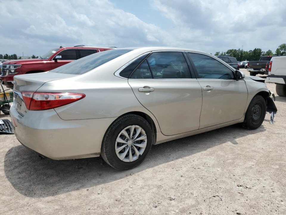 Toyota CAMRY 2016 — Copart