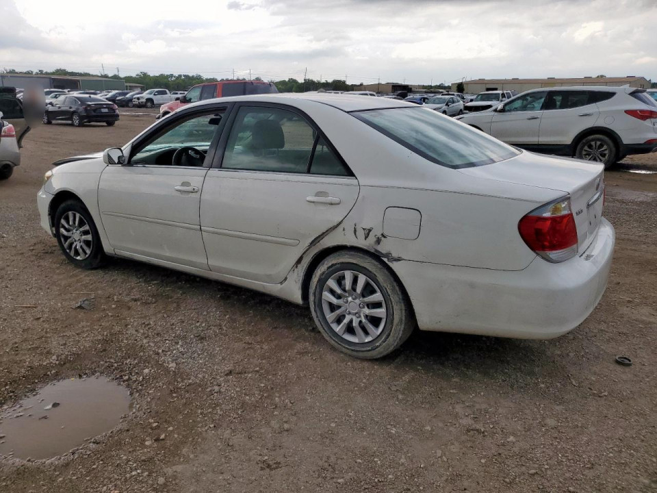 Toyota CAMRY 2005 — Copart