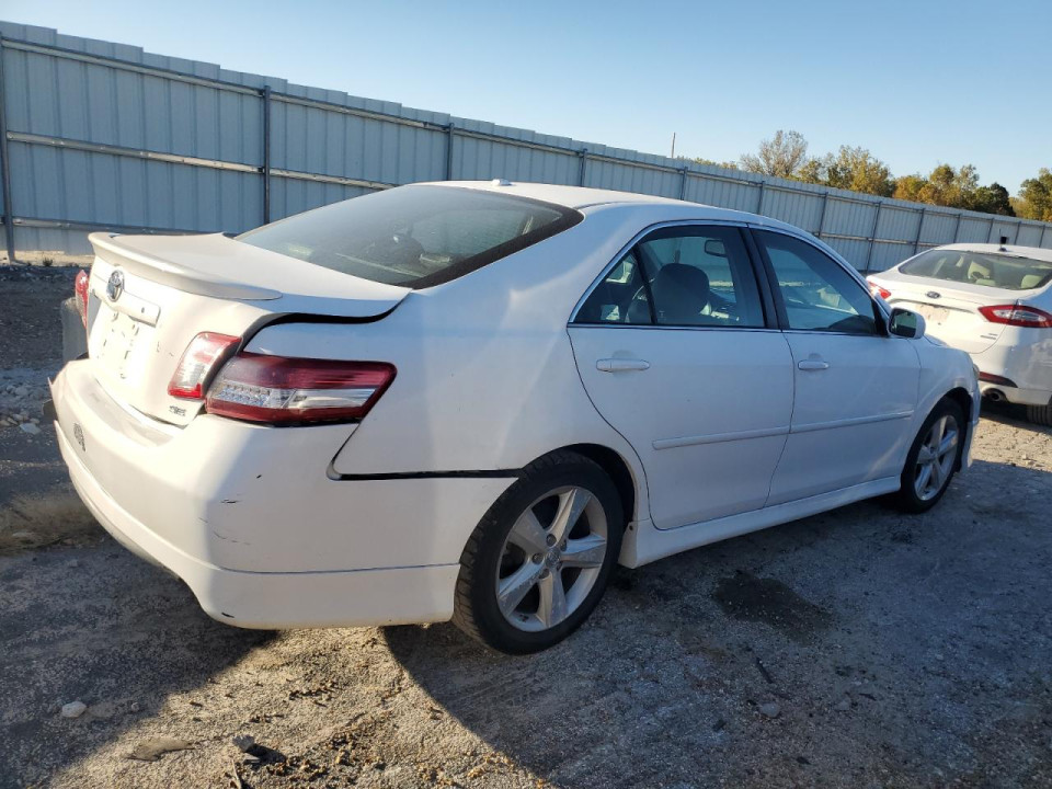 Toyota CAMRY 2011 — Copart