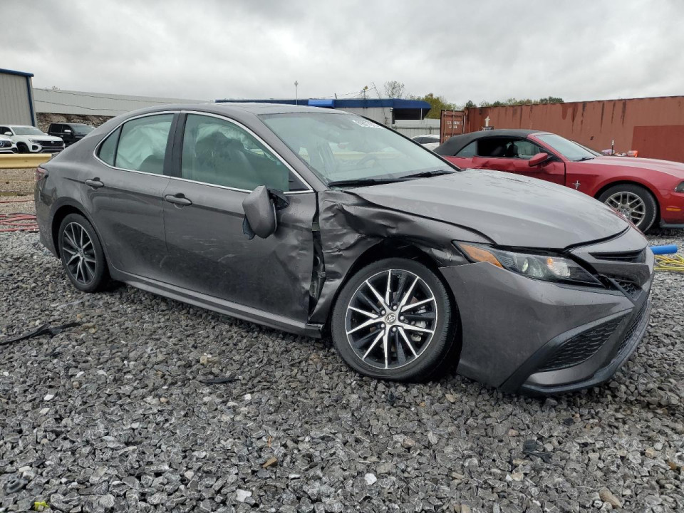 Toyota CAMRY 2024 — Copart