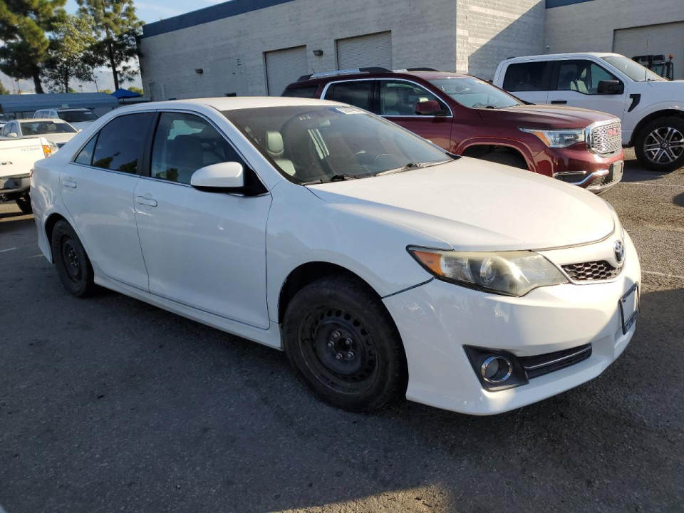 Toyota CAMRY 2014 — Copart