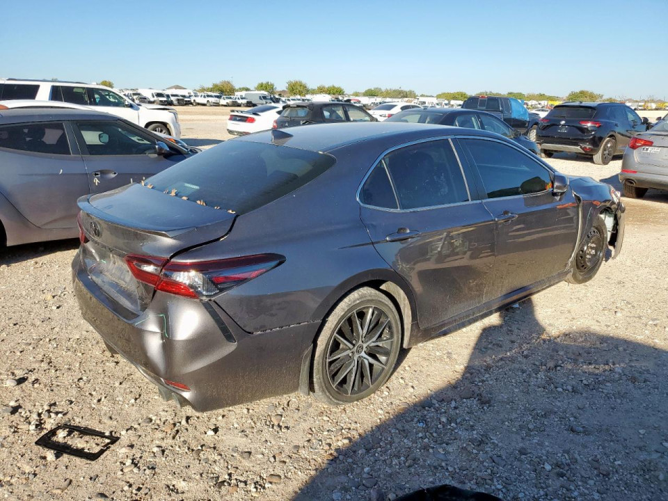 Toyota CAMRY 2024 — Copart