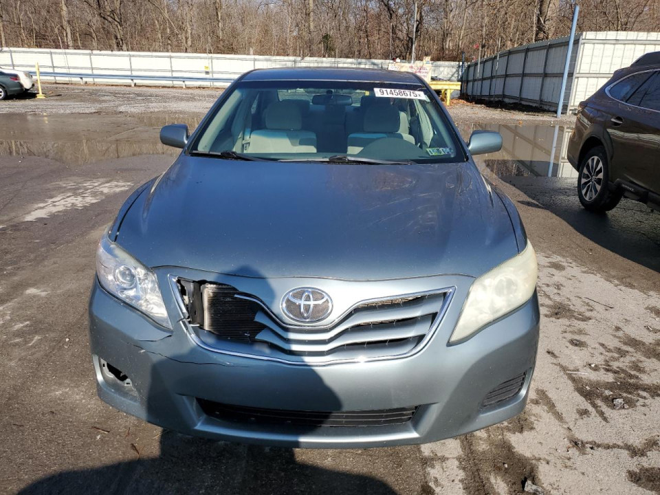 Toyota CAMRY 2011 — Copart