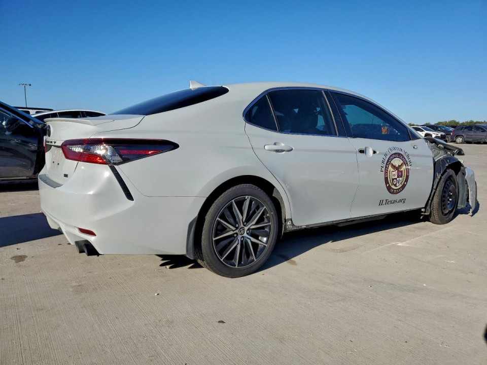 Toyota CAMRY 2023 — Copart