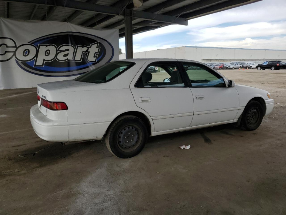 Toyota CAMRY 1998 — Copart