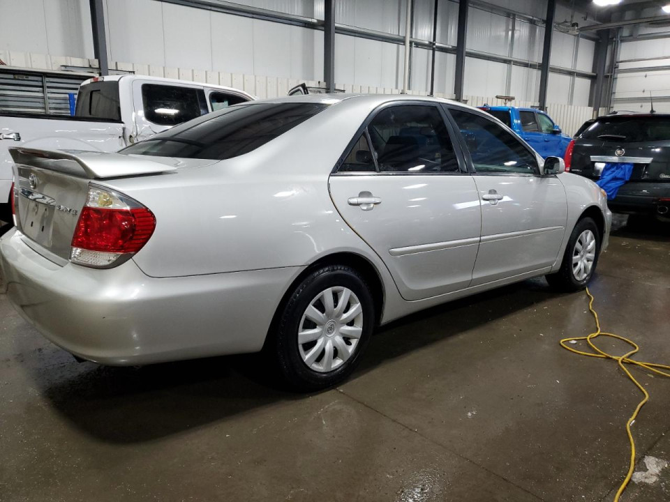 Toyota CAMRY 2006 — Copart
