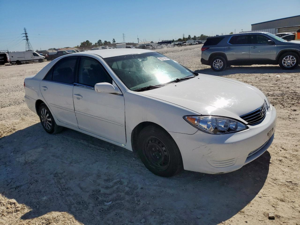 Toyota CAMRY 2005 — Copart