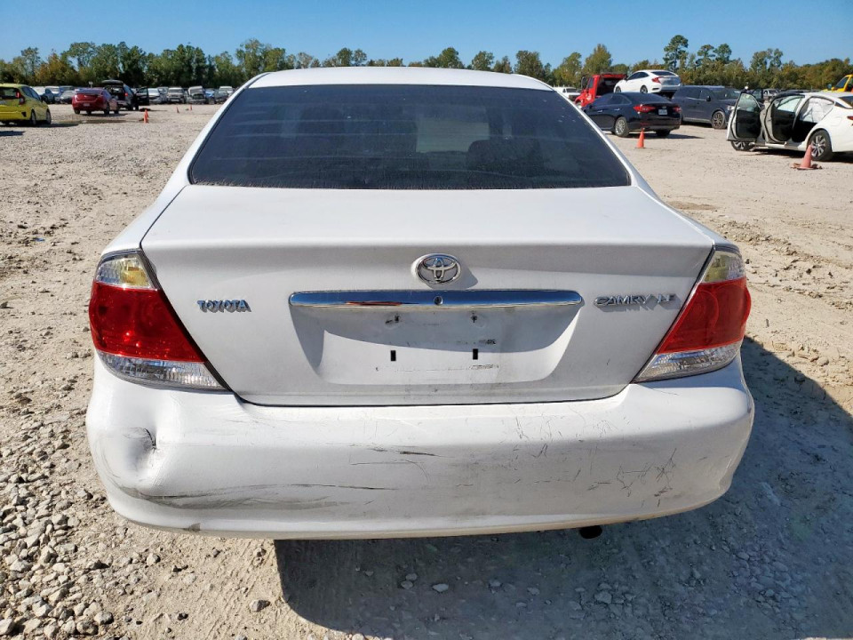 Toyota CAMRY 2005 — Copart