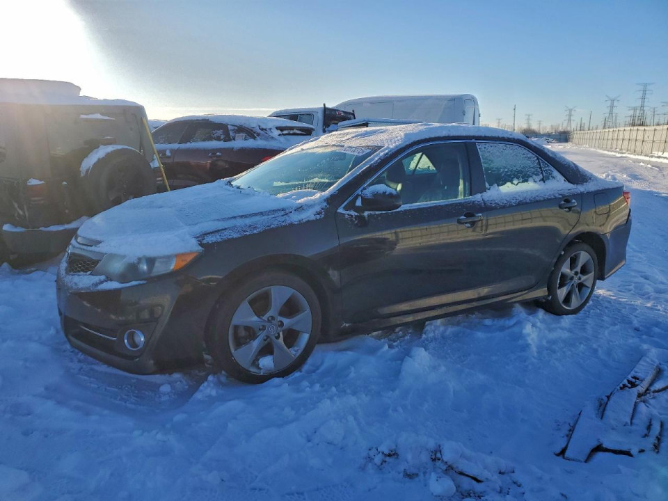 Toyota CAMRY 2014 — Copart