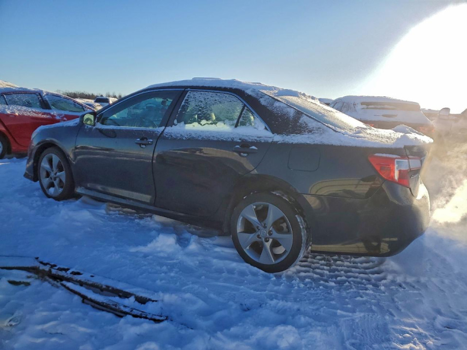 Toyota CAMRY 2014 — Copart