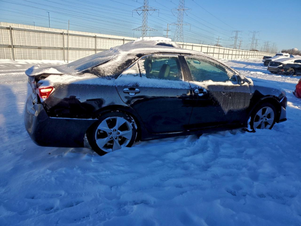 Toyota CAMRY 2014 — Copart