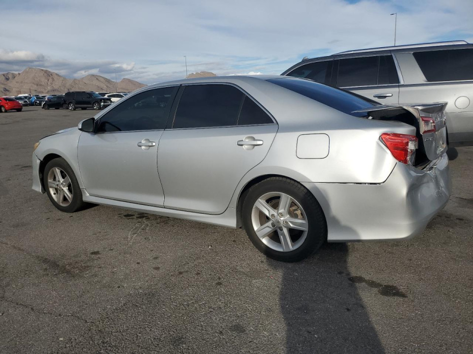 Toyota CAMRY 2014 — Copart