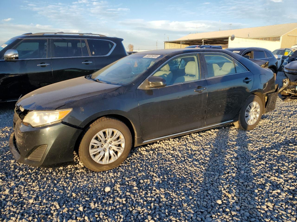 Toyota CAMRY 2014 — Copart