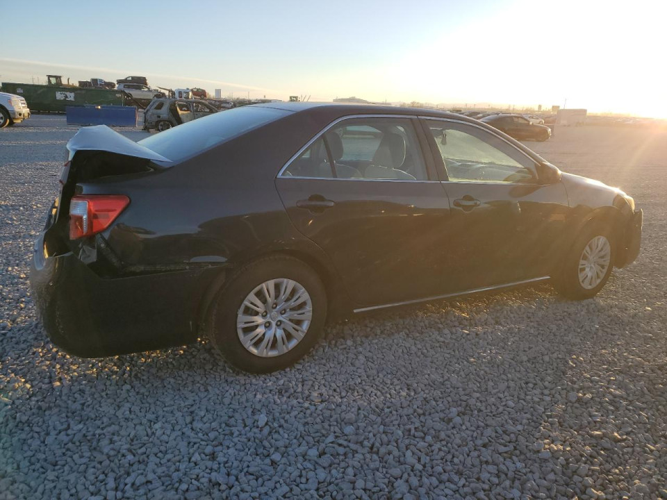 Toyota CAMRY 2014 — Copart