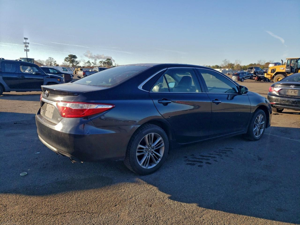 Toyota CAMRY 2015 — Copart