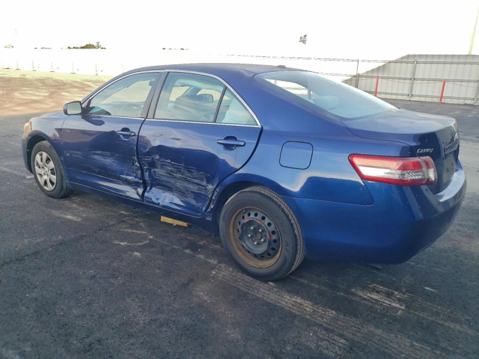 Toyota CAMRY 2011 — Copart