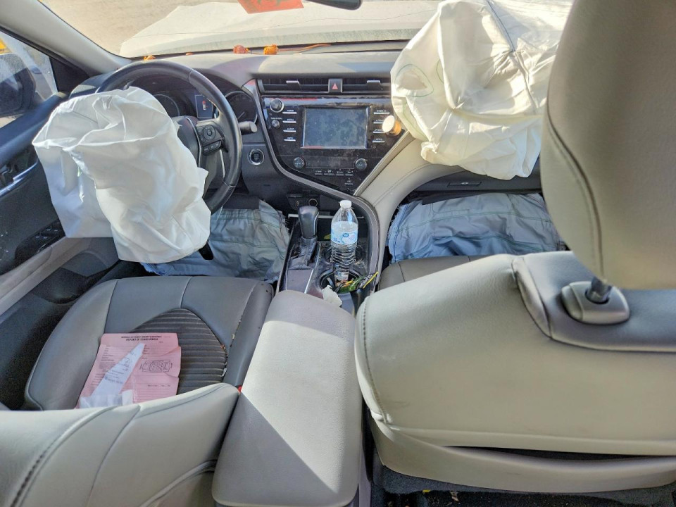 Toyota CAMRY 2018 — Copart