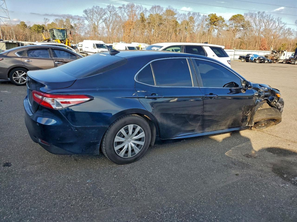Toyota CAMRY 2019 — Copart