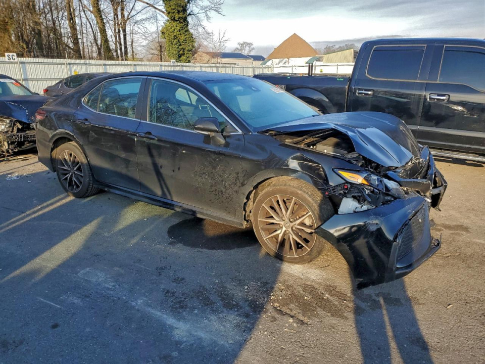 Toyota CAMRY 2022 — Copart