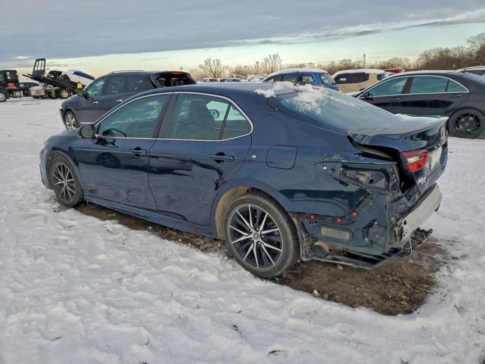 Toyota CAMRY 2021 — Copart