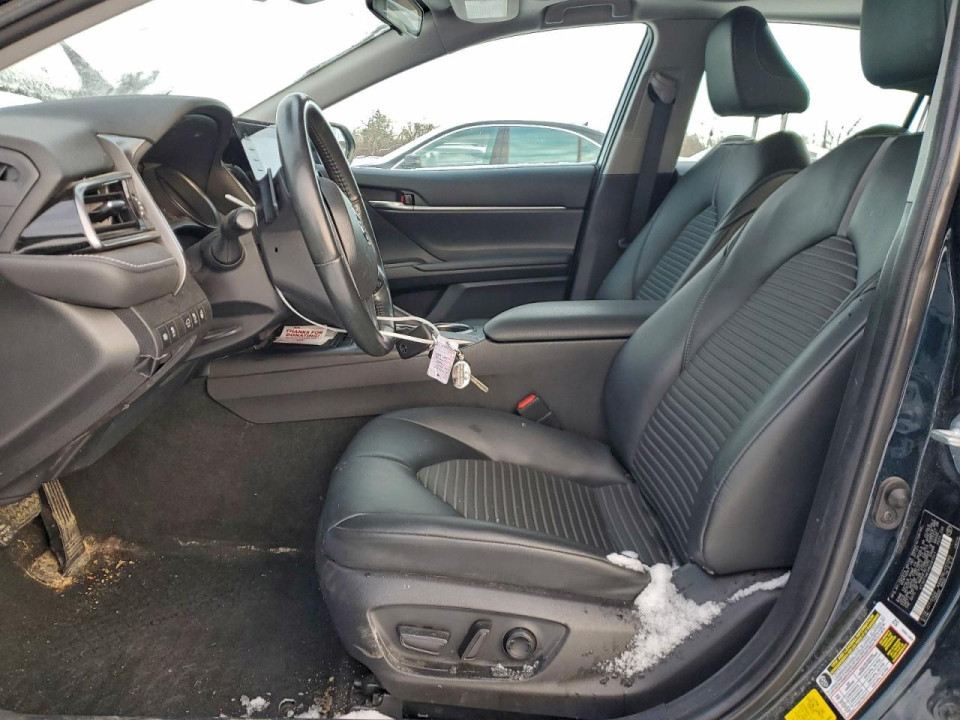 Toyota CAMRY 2021 — Copart