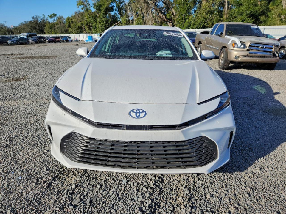Toyota CAMRY 2025 — Copart