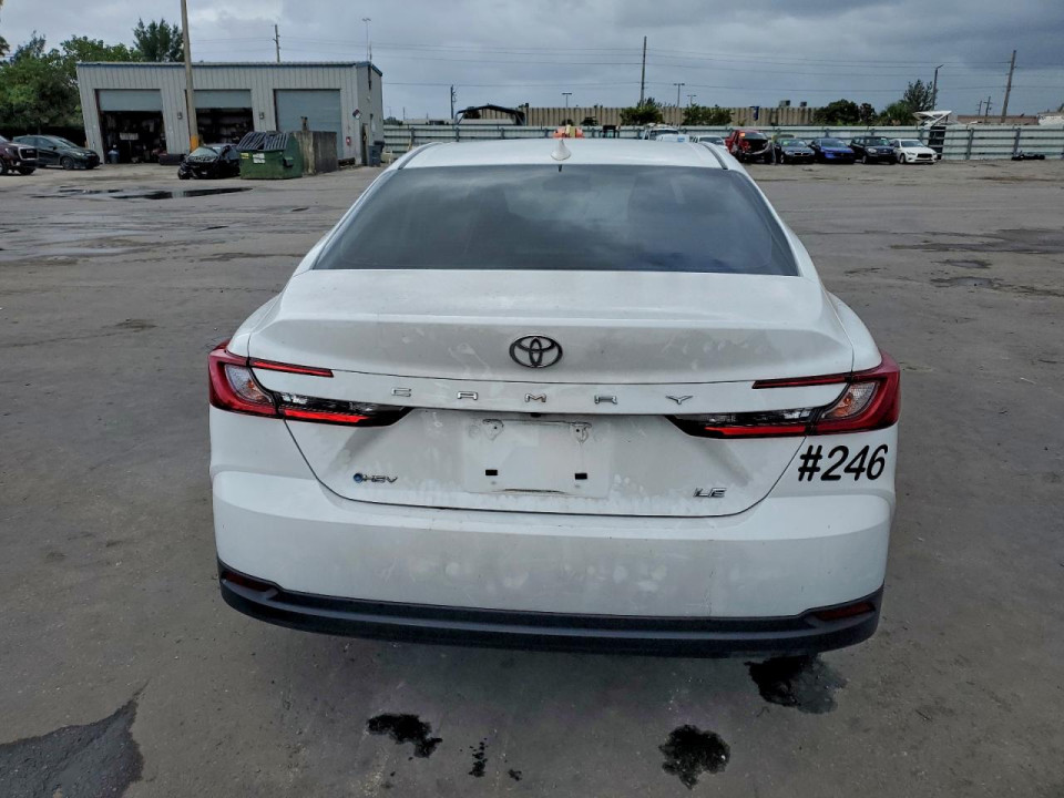 Toyota CAMRY 2025 — Copart