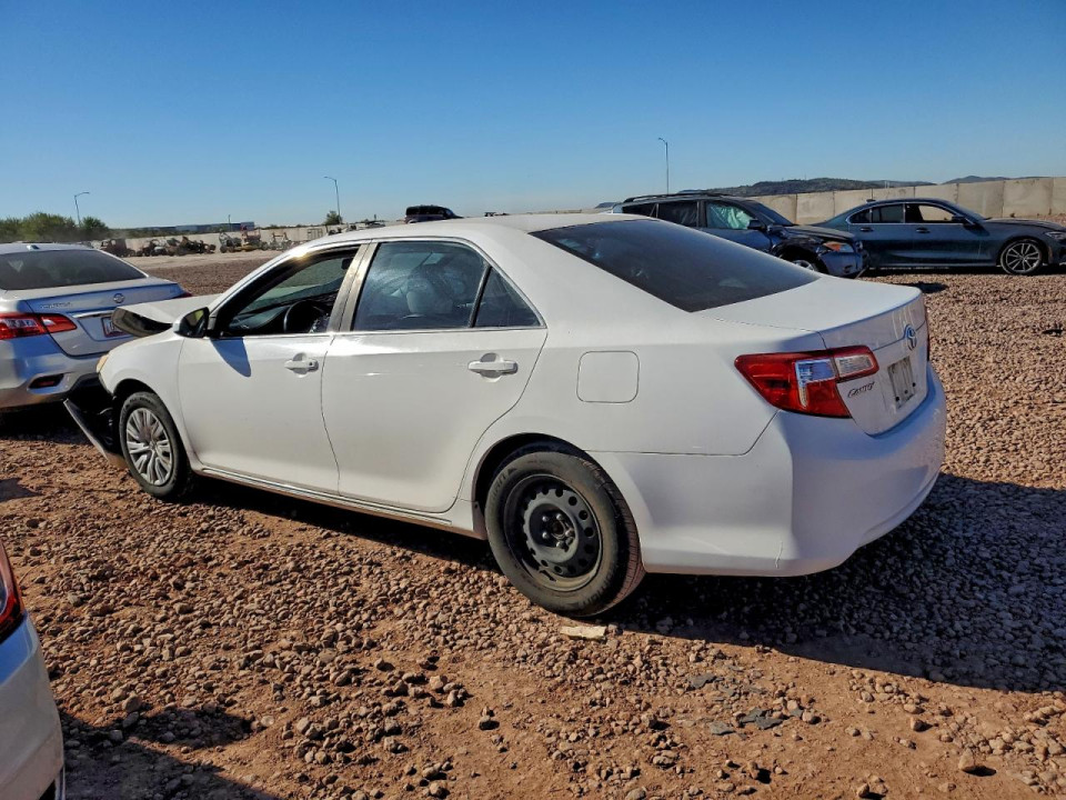 Toyota CAMRY 2013 — Copart