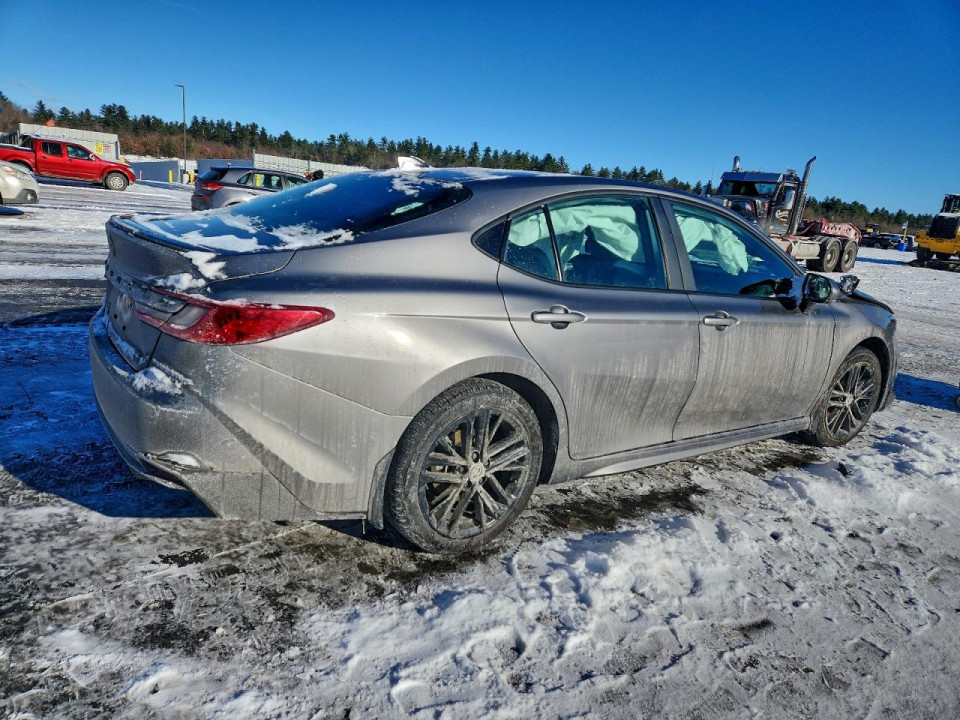 Toyota CAMRY 2025 — Copart