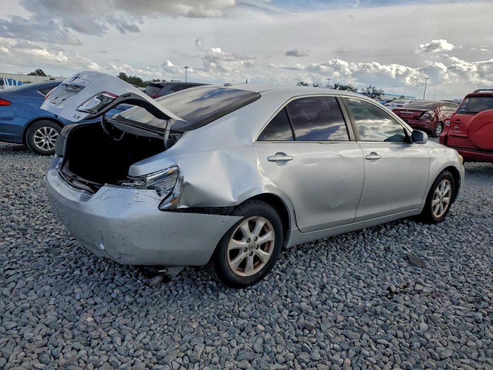 Toyota CAMRY 2010 — Copart