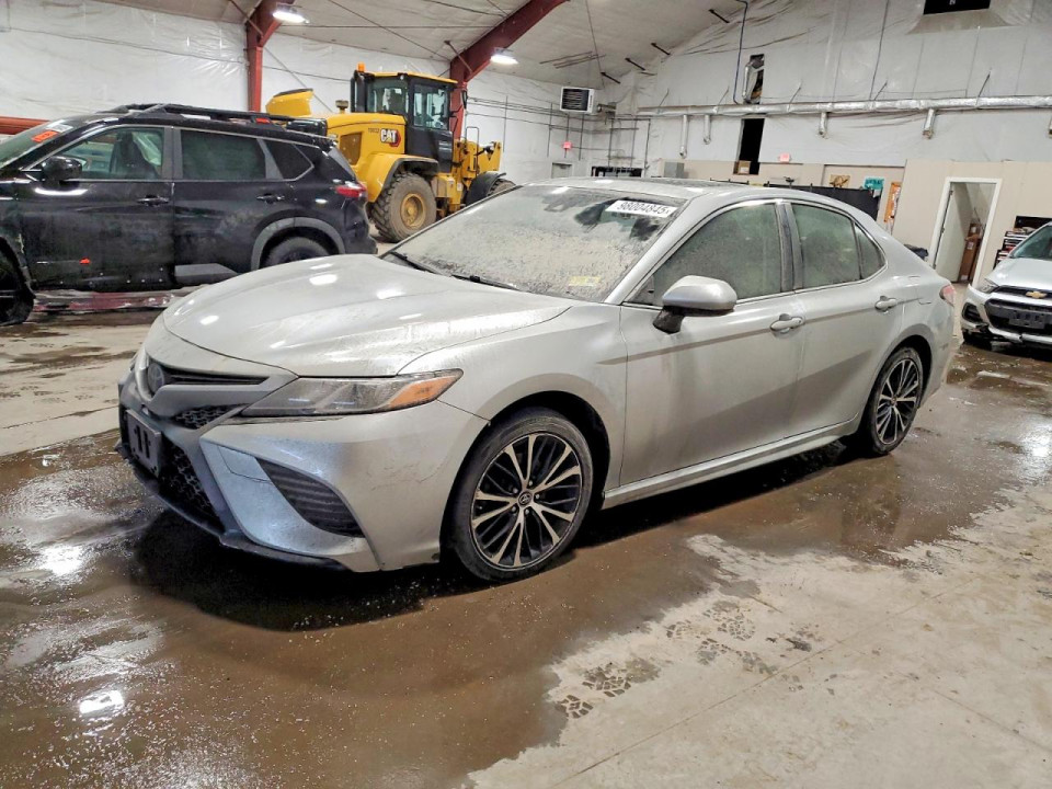 Toyota CAMRY 2018 — Copart