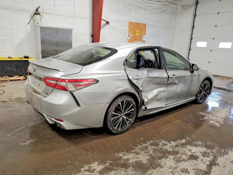 Toyota CAMRY 2018 — Copart